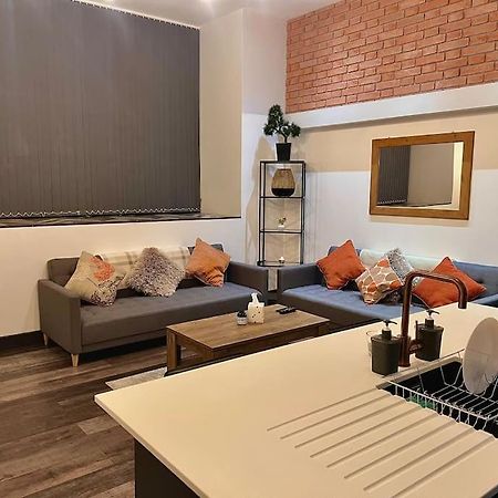 Cityzenretreat - Mezzanine Apartment Sleeps 4 Sheffield City Centre Luaran gambar