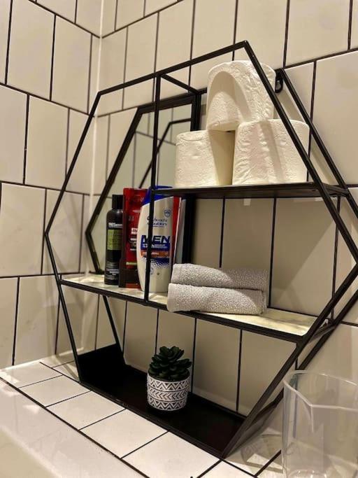 Cityzenretreat - Mezzanine Apartment Sleeps 4 Sheffield City Centre Luaran gambar