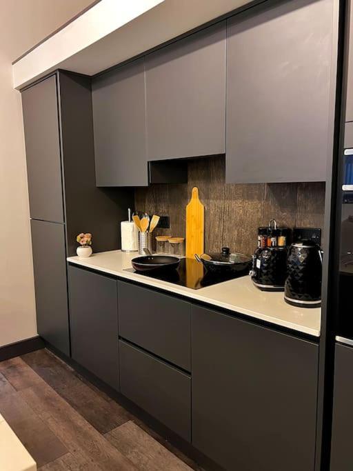 Cityzenretreat - Mezzanine Apartment Sleeps 4 Sheffield City Centre Luaran gambar