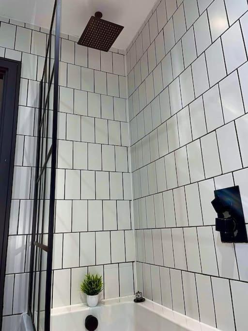 Cityzenretreat - Mezzanine Apartment Sleeps 4 Sheffield City Centre Luaran gambar