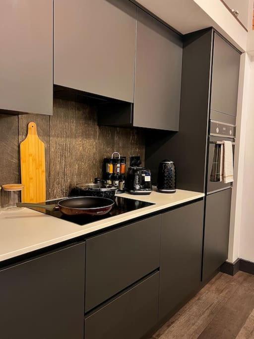 Cityzenretreat - Mezzanine Apartment Sleeps 4 Sheffield City Centre Luaran gambar